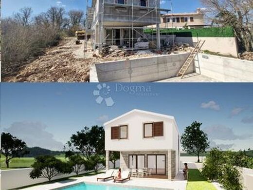 Luxury House for sale in Svetvincenat, 595 000 €, Photo 2