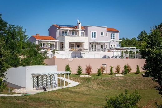 Luxury House for sale in Svetvincenat, 1 210 000 €, Photo 2
