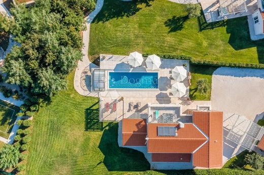 Luxury House for sale in Svetvincenat, 1 350 000 €, Photo 2