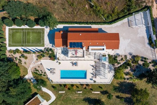 Luxury House for sale in Svetvincenat, 1 210 000 €, Photo 3