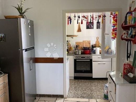 Maison de luxe à vendre à Supetar, 595 955 €, Photo 5