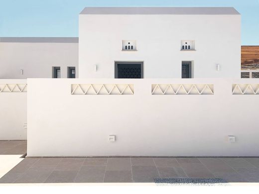 Luxury House for sale in Áno Sýros, 1 200 000 €, Photo 7