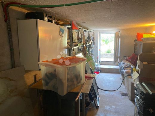 Maison de luxe à vendre à Supetar, 595 955 €, Photo 7