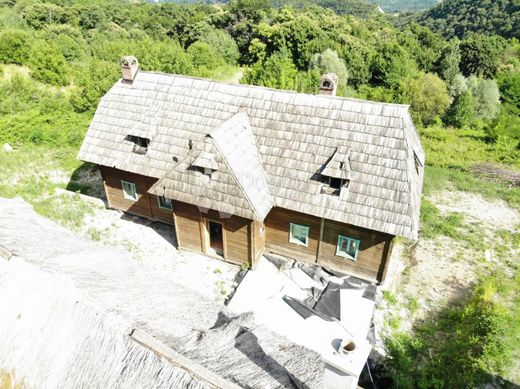 Luxury House for sale in Samobor, 699 000 €, Photo 2