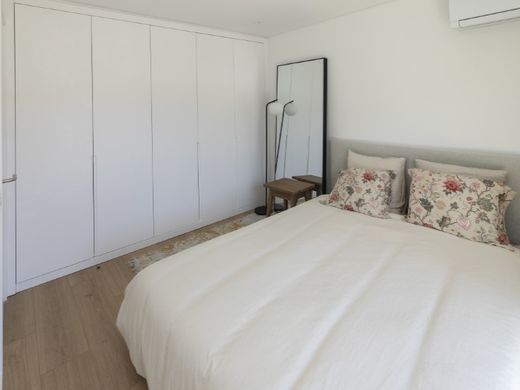 Luxury House for sale in Loures, 595 000 €, Photo 2