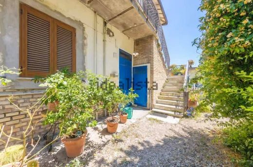 Luxury House for sale in Rome, 780 000 €, Photo 3