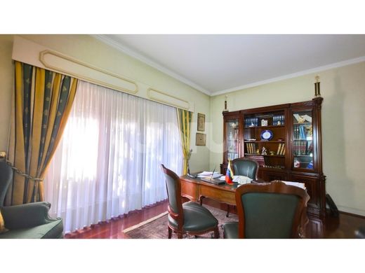 Maison de luxe à vendre à Oliveira de Azemeis, 565 000 €, Photo 4