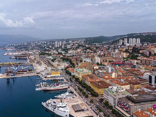 Luxury Apartment for sale in Rijeka, 449 000 €, Photo 1