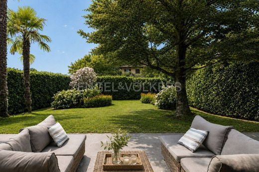 Luxury House for sale in Monvalle, 480 000 €, Photo 1