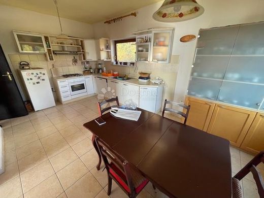 Luxury House for sale in Rijeka, 0 €, Photo 3