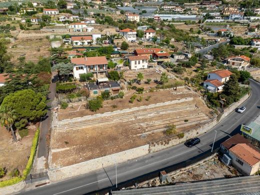 Maison de luxe à vendre à San Remo, 790 000 €, Photo 3