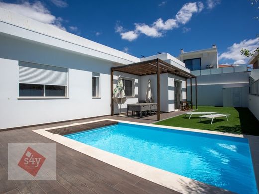 Maison de luxe à vendre à Seixal, 949 000 €, Photo 4