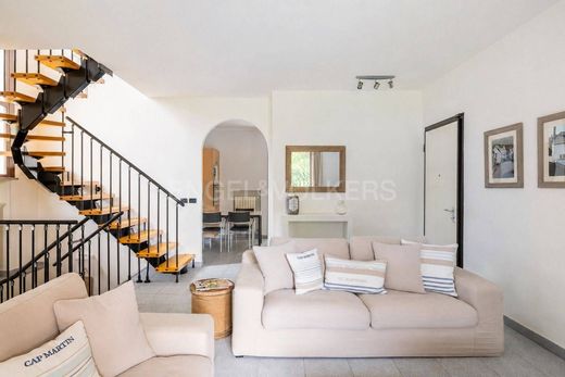 Luxury House for sale in Monvalle, 480 000 €, Photo 5