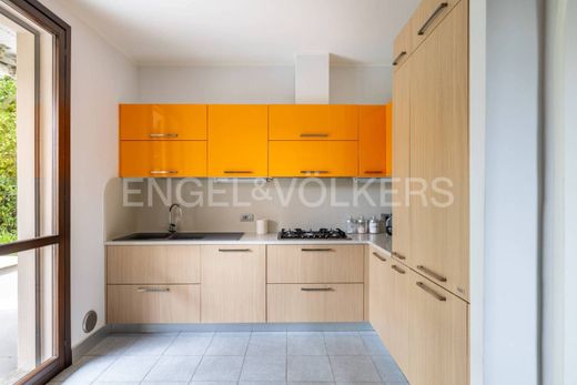 Luxury House for sale in Monvalle, 480 000 €, Photo 6