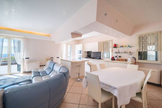 Luxury House for sale in Riva Ligure, 850 000 €, Photo 6
