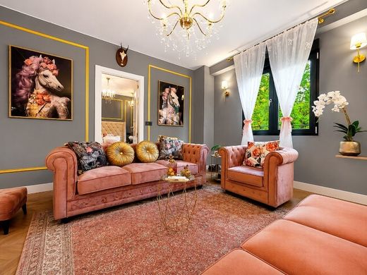 Luxury Apartment for sale in Zaragoza, 549 888 €, Photo 1