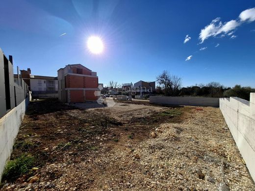 Maison de luxe à vendre à Porec, 1 650 000 €, Photo 1