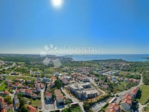 Luxury Apartment for sale in Porec, 473 800 €, Photo 1