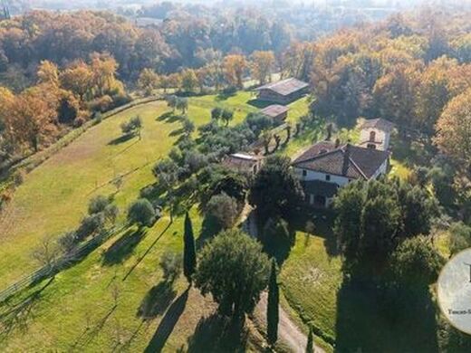 Luxury House for sale in Terranuova Bracciolini, 1 750 000 €, Photo 1