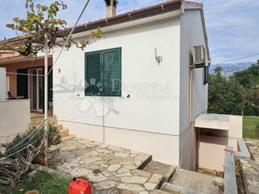 Luxury House for sale in Posedarje, 448 000 €, Photo 2