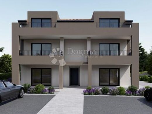 Luxury Apartment for sale in Porec, 460 000 €, Photo 2