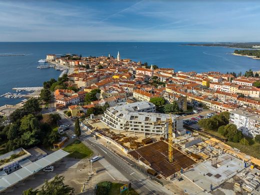 Appartement de luxe à vendre à Porec, 575 370 €, Photo 2