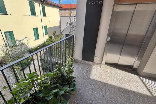 Appartement de luxe à vendre à Vimercate, 470 000 €, Photo 3