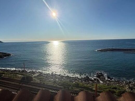 Luxury Apartment for sale in Bordighera, 540 000 €, Photo 3