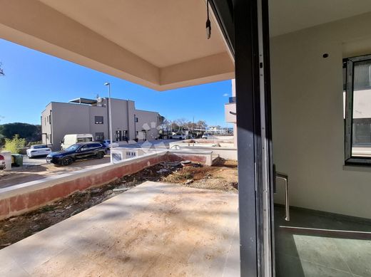 Appartement de luxe à vendre à Porec, 435 000 €, Photo 4