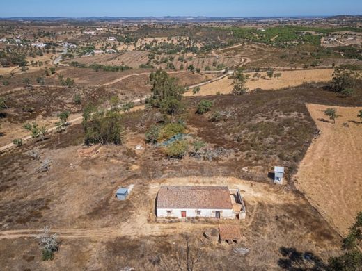 Maison de luxe à vendre à Ourique, 485 000 €, Photo 4