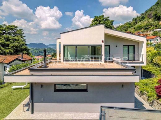 Luxury House for sale in Cernobbio, 2 350 000 €, Photo 5