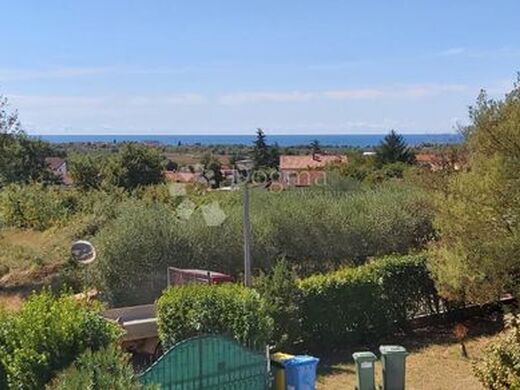Maison de luxe à vendre à Porec, 750 000 €, Photo 7