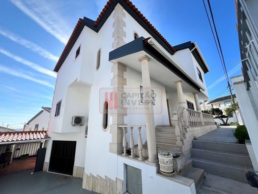 Luxury House for sale in Seixal, 539 000 €, Photo 2