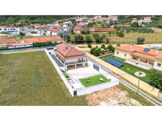 Luxury House for sale in Rio Maior, 860 000 €, Photo 2
