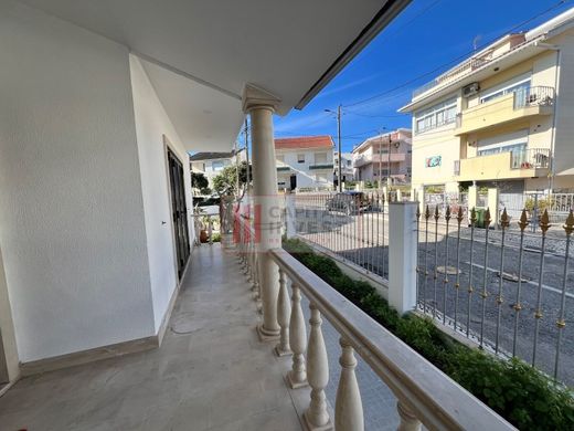 Luxury House for sale in Seixal, 539 000 €, Photo 4