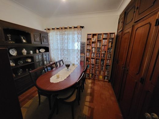 Luxury House for sale in Loures, 570 000 €, Photo 4