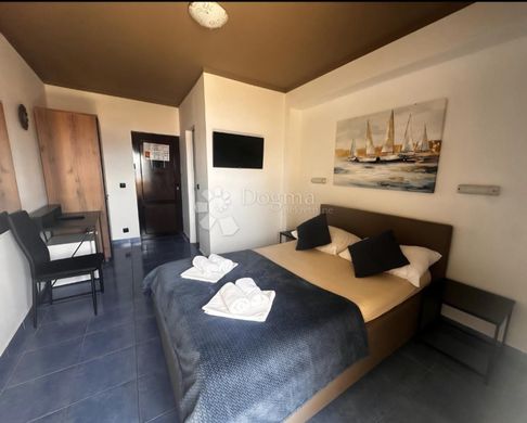 Maison de luxe à vendre à Omiš, 3 500 000 €, Photo 5