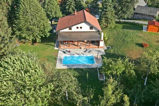 Luxury House for sale in Ogulin, 1 200 000 €, Photo 6