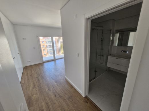 Luxury Apartment for sale in Odivelas, 900 000 €, Photo 6