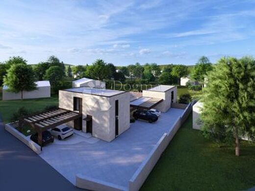 Luxury House for sale in Novigrad, 780 000 €, Photo 2