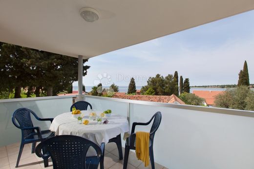 Maison de luxe à vendre à Novigrad, 498 800 €, Photo 2