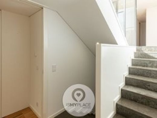 Maison de luxe à vendre à Porto, 890 000 €, Photo 2