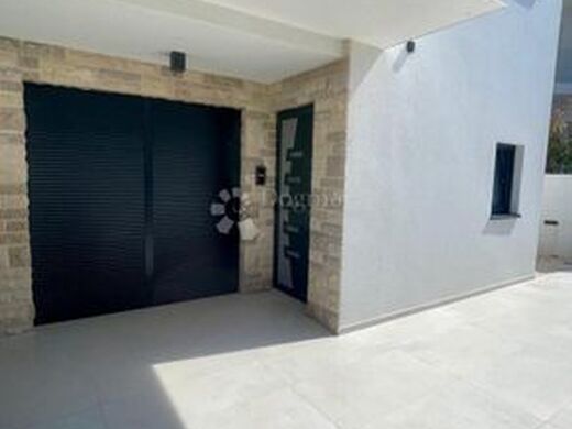 Maison de luxe à vendre à Murter, 599 000 €, Photo 2
