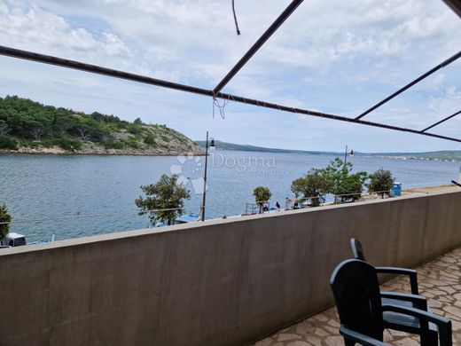 Maison de luxe à vendre à Novigrad, 495 000 €, Photo 3