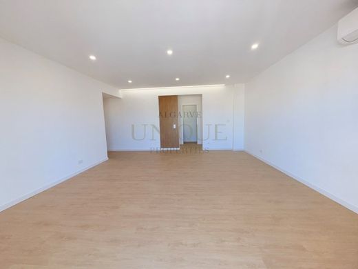 Luxury Apartment for sale in Lagos, 606 000 €, Photo 3