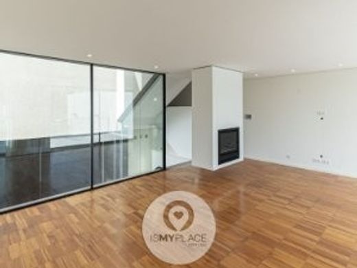 Maison de luxe à vendre à Porto, 890 000 €, Photo 4