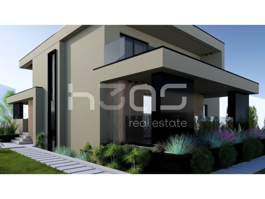 Maison de luxe à vendre à Guimarães, 489 000 €, Photo 4
