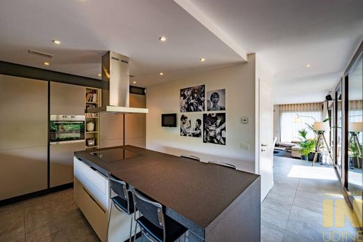 Maison de luxe à vendre à Gonars, 580 000 €, Photo 6