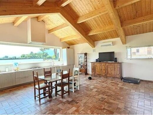 Maison de luxe à vendre à Cumiana, 480 000 €, Photo 2
