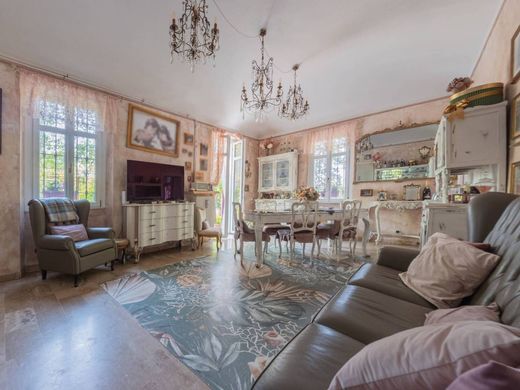 Maison de luxe à vendre à Alessandria, 490 000 €, Photo 2